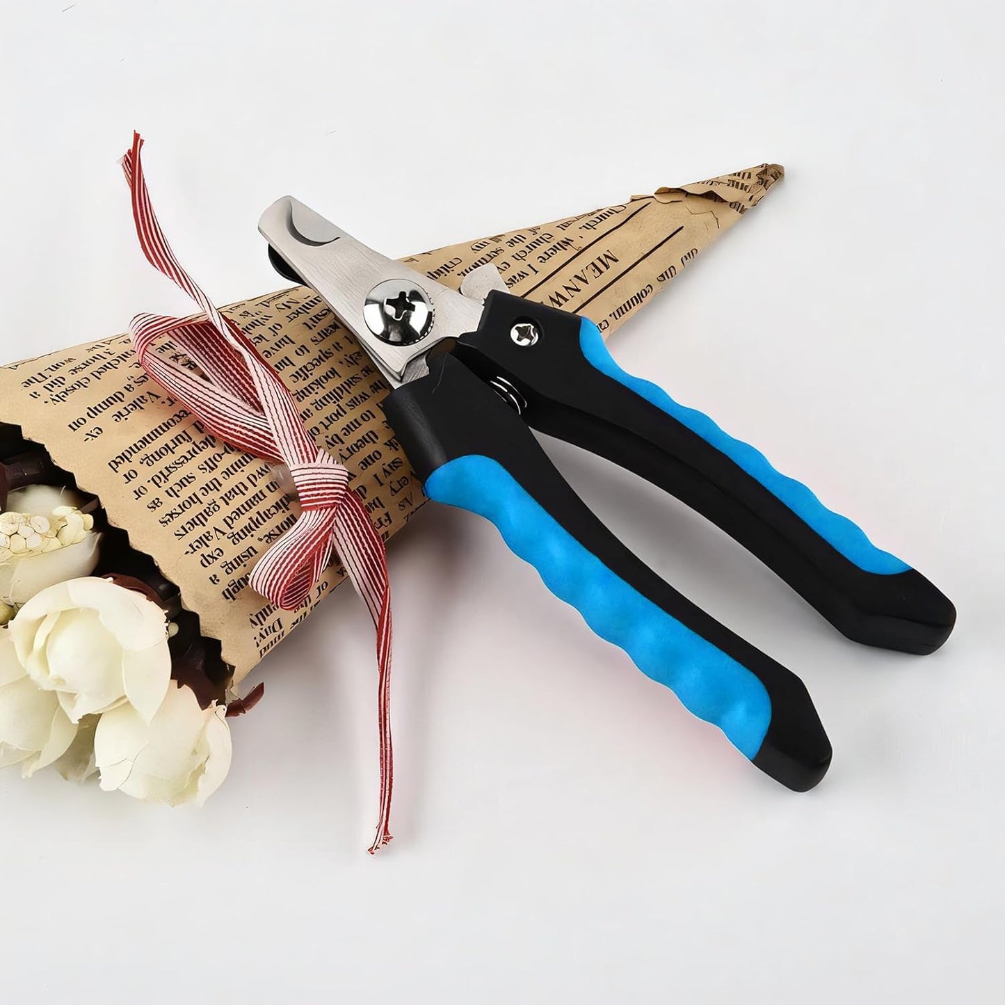 PetTrim Pro - Safe, Precise Grooming for Your Furry Friend